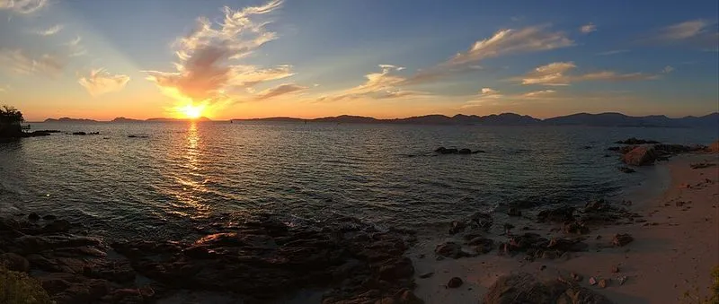 Playa de A Mourisca en Vigo, Pontevedra — foto 1 de 4