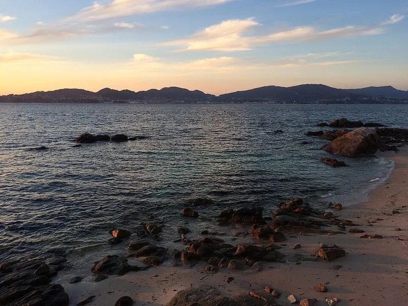 Playa de A Mourisca en Vigo, Pontevedra — foto 2 de 4