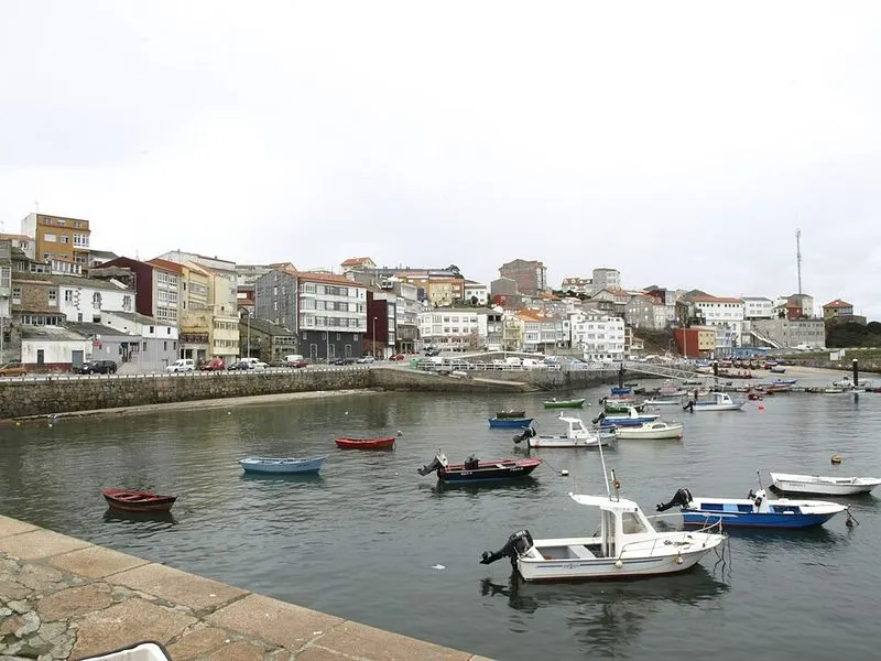 Playa de A Ribeira en Fisterra, A Coruña — foto 2 de 2