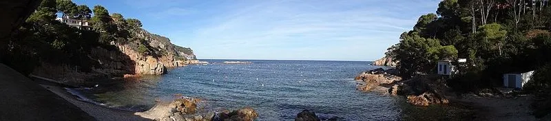 Playa Aiguablava en Begur, Gerona — foto 3 de 10