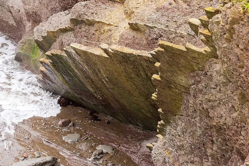 Playa Algorri en Zumaia, Guipúzcoa — foto 3 de 5