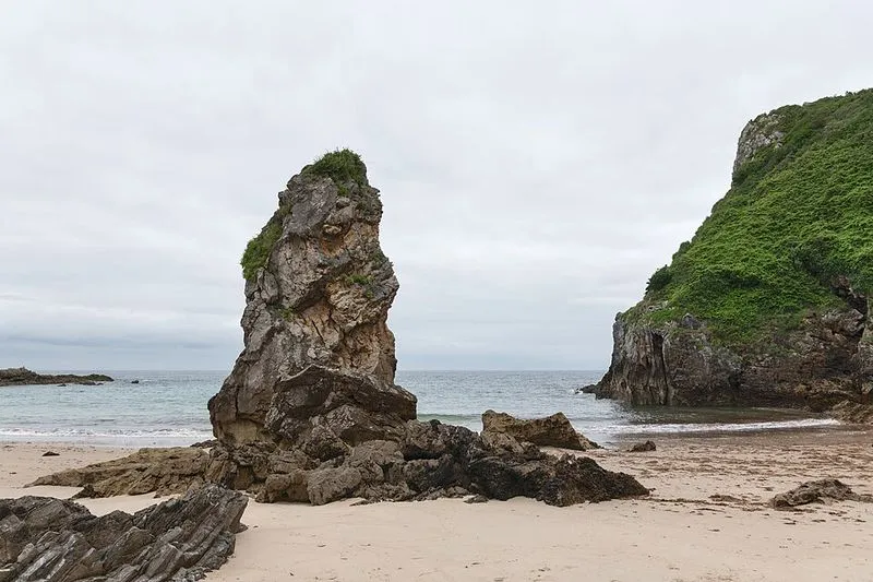 Playa Amió en Val de San Vicente, Cantabria — foto 6 de 10