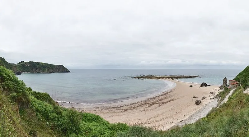 Playa Amió en Val de San Vicente, Cantabria — foto 3 de 10