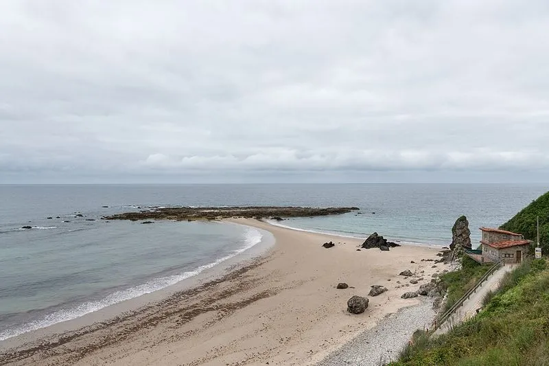 Playa Amió en Val de San Vicente, Cantabria — foto 5 de 10
