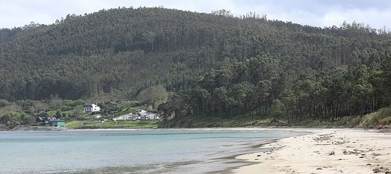 Playa Arealonga en O Vicedo, Lugo — foto 8 de 9