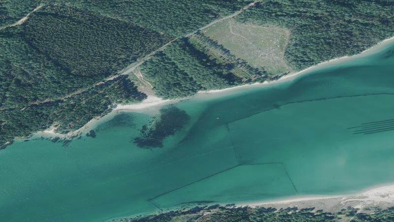 Vista aérea de Playa Ariño en Camariñas, A Coruña