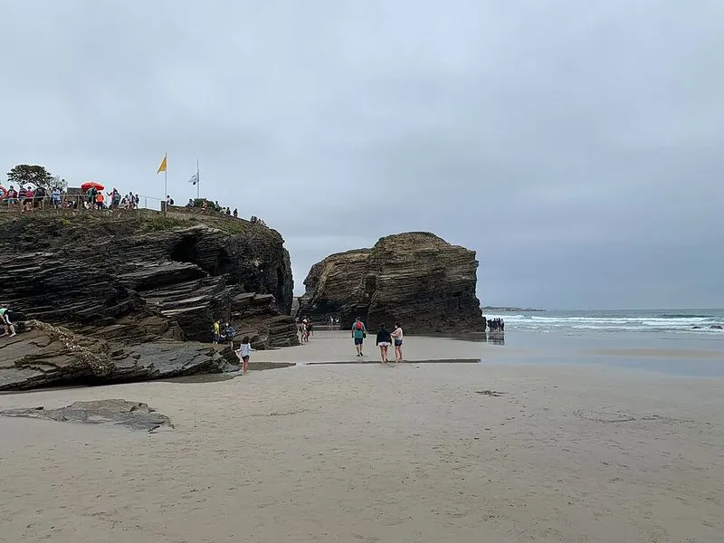 Playa de As Catedrais en Ribadeo, Lugo — foto 4 de 10