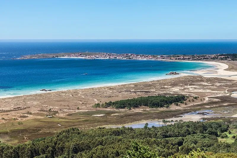 Playa de As Furnas en Ribeira, A Coruña — foto 3 de 3