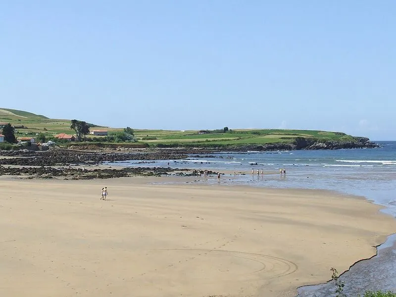 Playa de Bañugues en Gozón