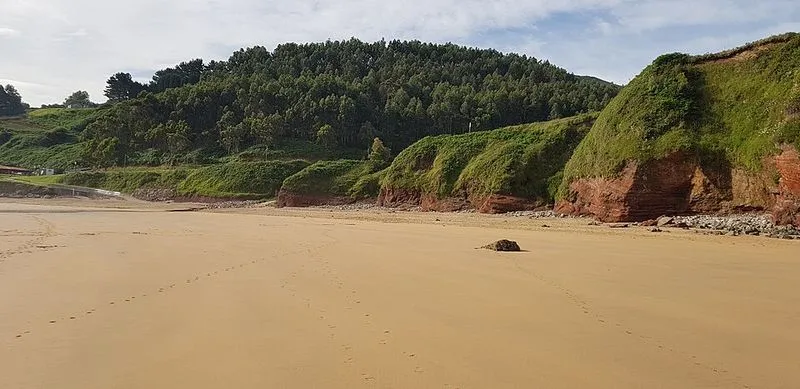 Playa Beciella en Caravia, Asturias — foto 5 de 5