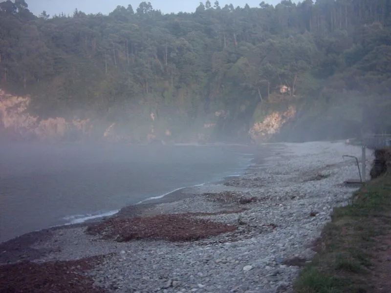 Playa de Cadavedo en Valdés, Asturias — foto 3 de 5