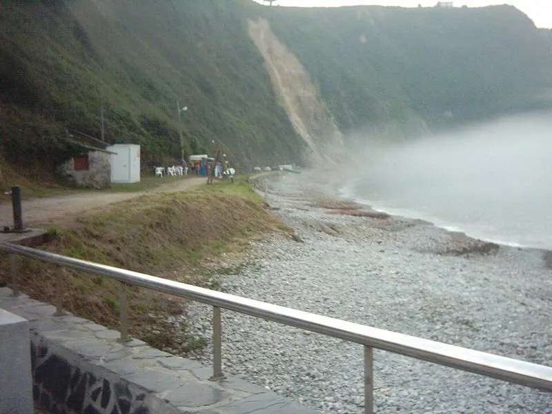 Playa de Cadavedo en Valdés, Asturias — foto 4 de 5