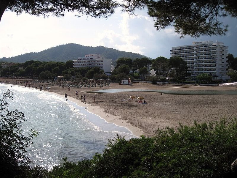 Playa Cala Auberdans en Capdepera, Islas Baleares