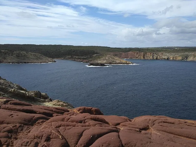 Playa Cala Carbó en Ciutadella de Menorca, Islas Baleares — foto 2 de 5