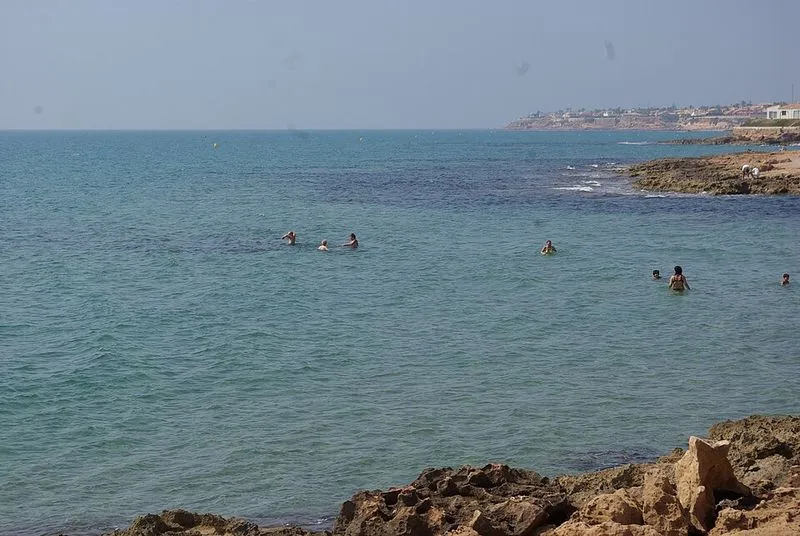 Playa Cala Cerrada en Orihuela, Alicante — foto 6 de 10