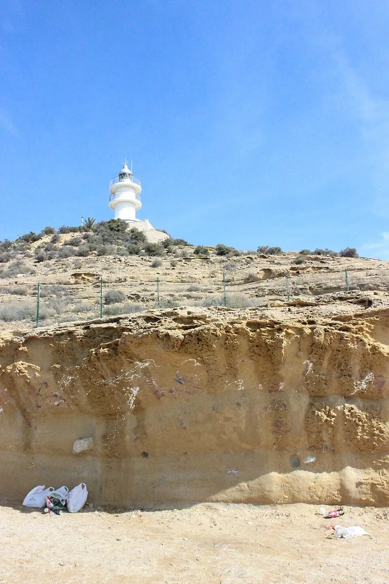 Cala de la Palmera en Alacant/Alicante, Alicante — foto 2 de 2