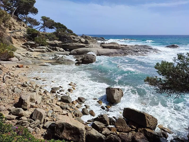 Cala de la Roca del Paller en Calonge, Gerona — foto 6 de 7
