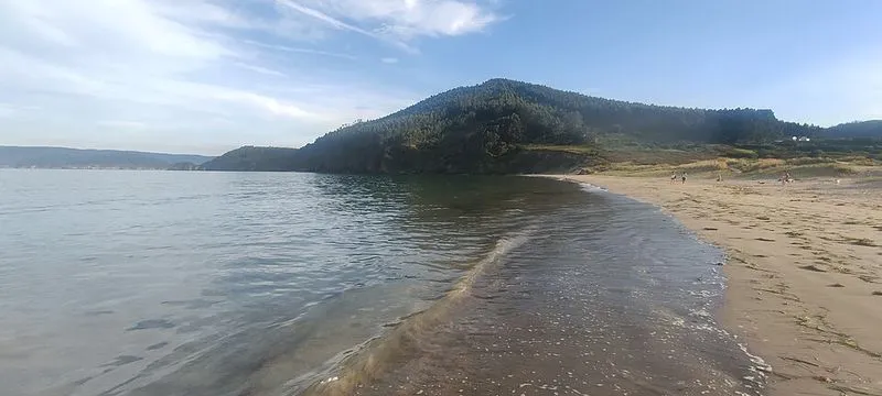 Cala de O Peiral en Cariño, A Coruña — foto 3 de 3