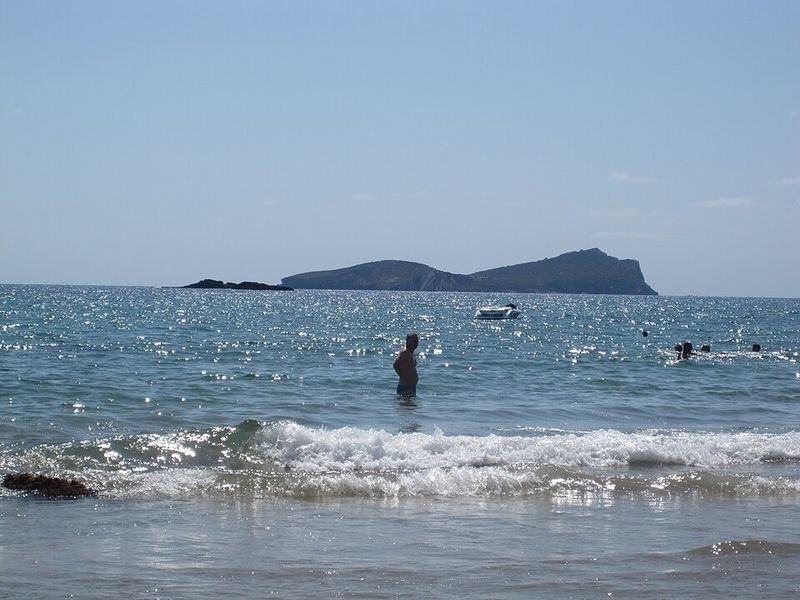 Playa Cala de S'Aigua Blanca en Santa Eulalia del Río