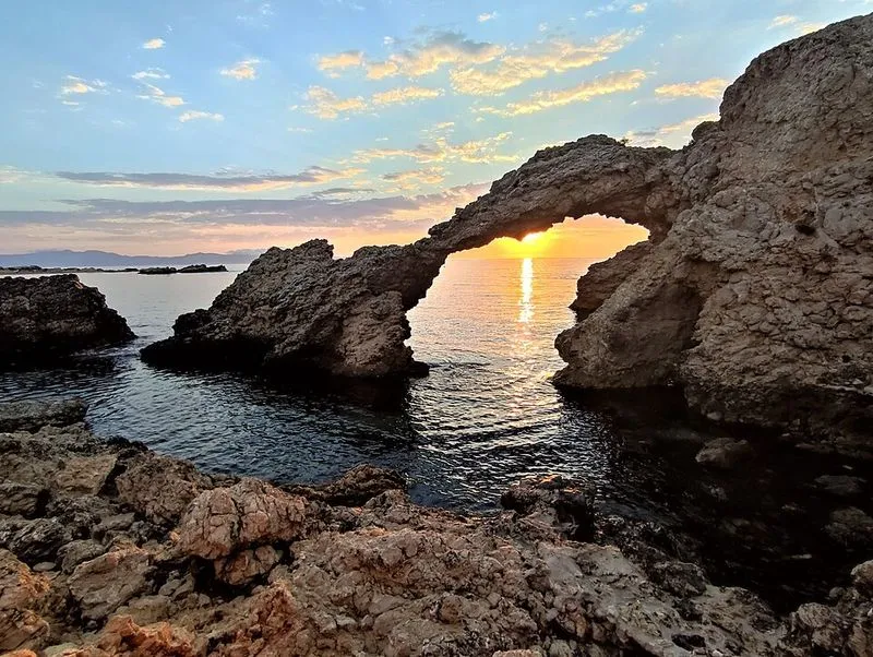 Playa Cala del Pedrigolet en L'Escala, Gerona — foto 8 de 10