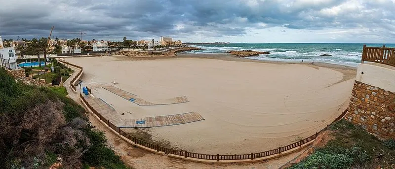 Cala Estaca en Orihuela, Alicante — foto 2 de 8