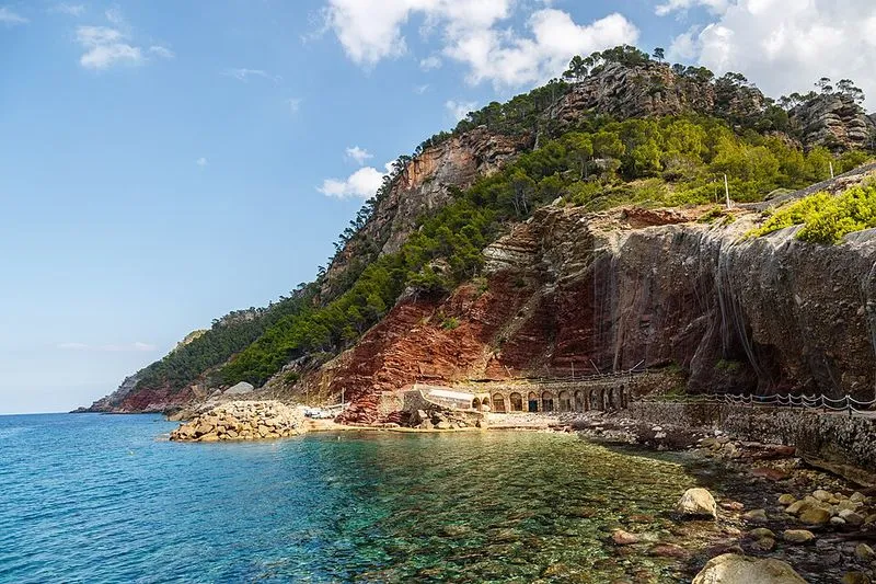 Cala Estellencs en Estellencs, Islas Baleares — foto 3 de 4