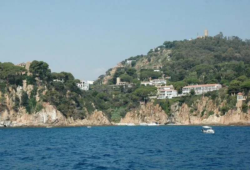 Playa Cala Forcanera en Blanes, Gerona — foto 7 de 7