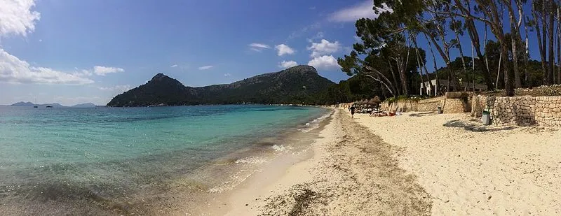 Playa Cala Formentor en Pollença, Islas Baleares — foto 3 de 5