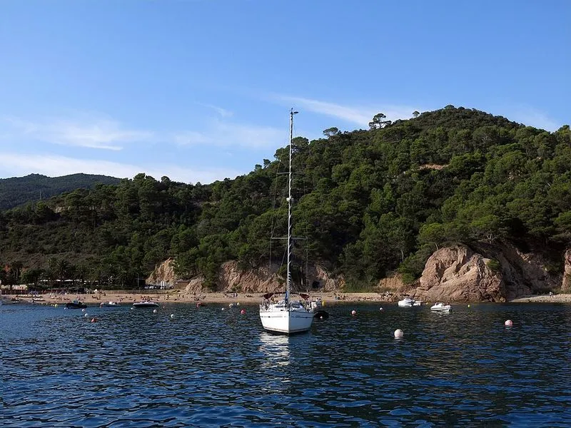 Playa Cala Giverola en Tossa de Mar, Gerona — foto 7 de 7