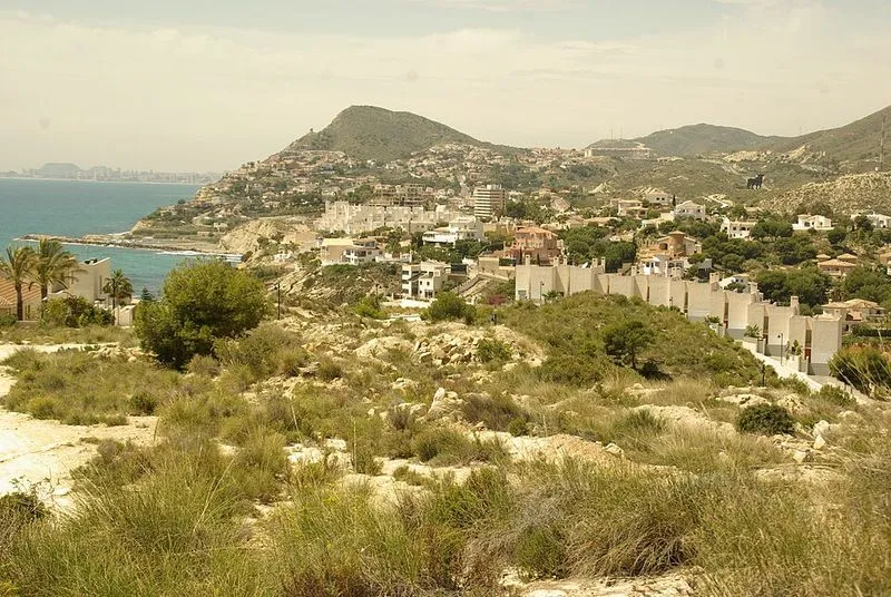 Cala les Palmeretes en El Campello, Alicante — foto 4 de 5