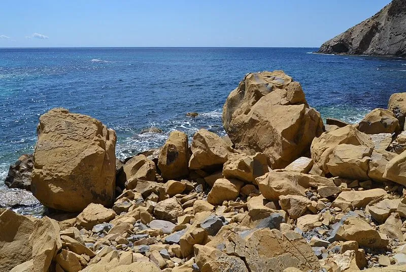 Playa Cala Les Urques en Calp, Alicante — foto 6 de 12