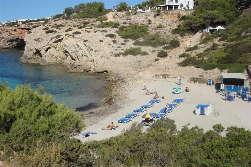 Playa Cala Llentia en Sant Josep de sa Talaia, Islas Baleares — foto 6 de 9