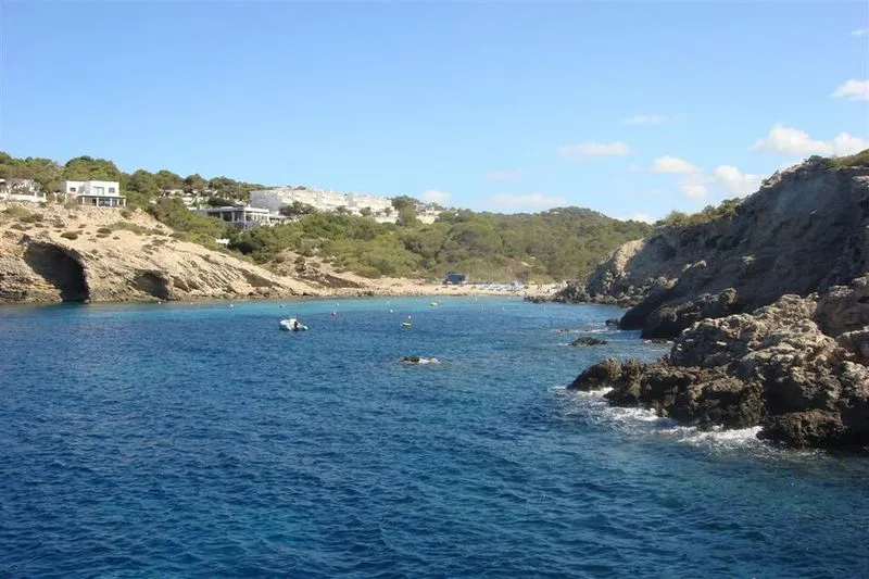 Playa Cala Llentia en Sant Josep de sa Talaia, Islas Baleares — foto 9 de 9