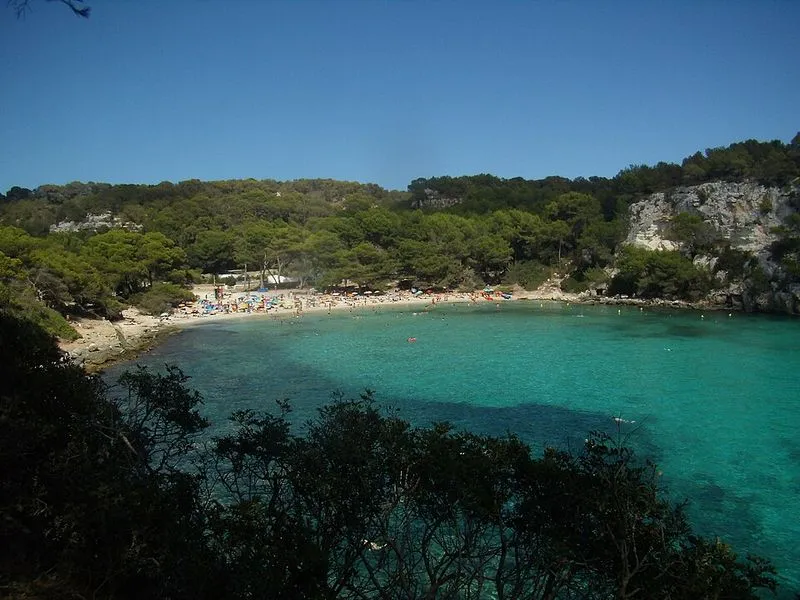 Cala Macarelleta en Ciutadella de Menorca, Islas Baleares — foto 2 de 10