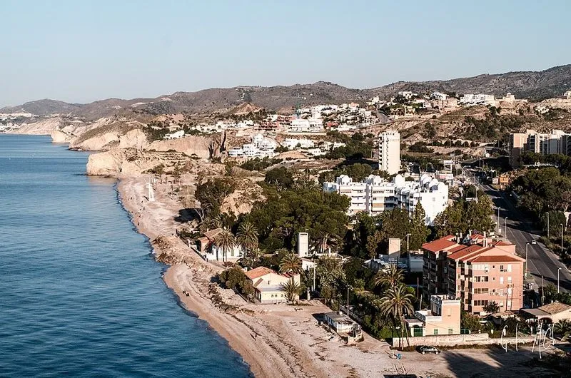 Cala Mallaeta en Villajoyosa/La Vila Joiosa, Alicante — foto 3 de 3