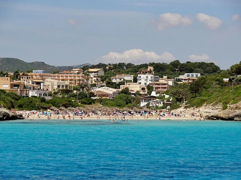 Playa Cala Mandia en Manacor, Islas Baleares — foto 12 de 14