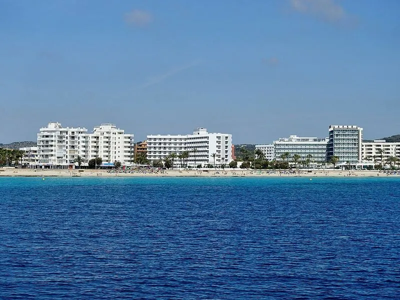 Playa Cala Millor en Sant Llorenç des Cardassar, Islas Baleares — foto 2 de 2