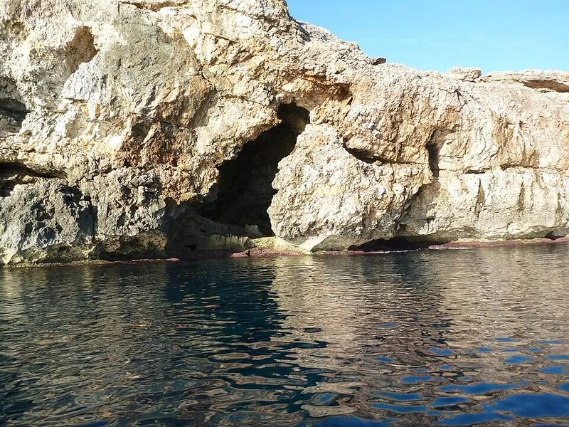 Cala Mitjana en Felanitx, Islas Baleares — foto 14 de 14