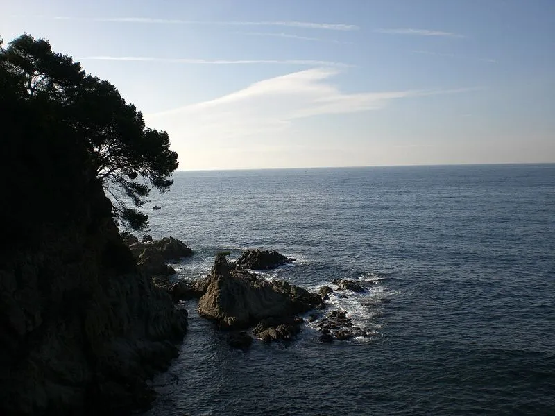 Playa Cala Morisca en Tossa de Mar, Gerona — foto 2 de 7