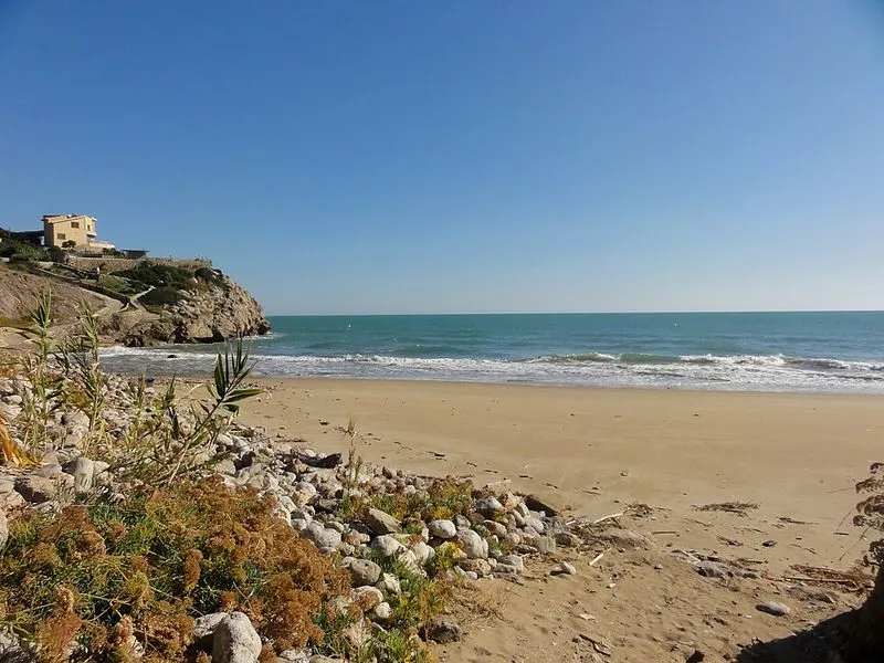 Playa Cala Morisca en Sitges, Barcelona — foto 4 de 7