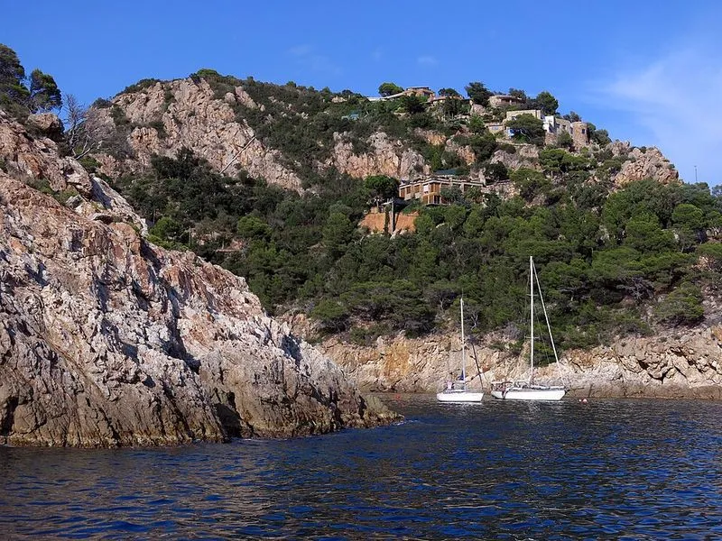 Cala Pola en Tossa de Mar, Gerona — foto 10 de 10