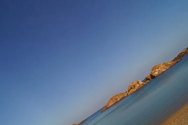Playa Cala Pregonda en Es Mercadal, Islas Baleares — foto 3 de 10