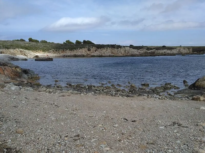 Playa Cala Pudent en Es Mercadal, Islas Baleares — foto 8 de 10
