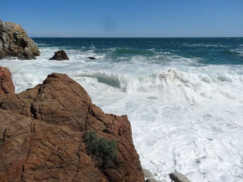 Playa Cala S'Agulla en Blanes, Gerona — foto 7 de 7