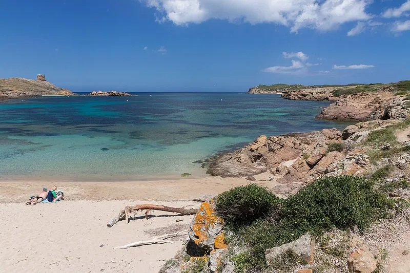 Cala Tamarells en Maó, Islas Baleares — foto 3 de 8
