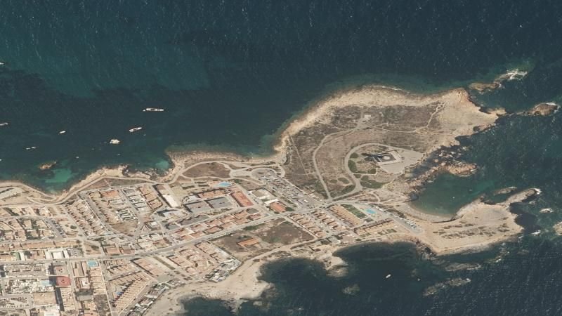 Vista aérea de Cala Túnez en Cartagena, Murcia