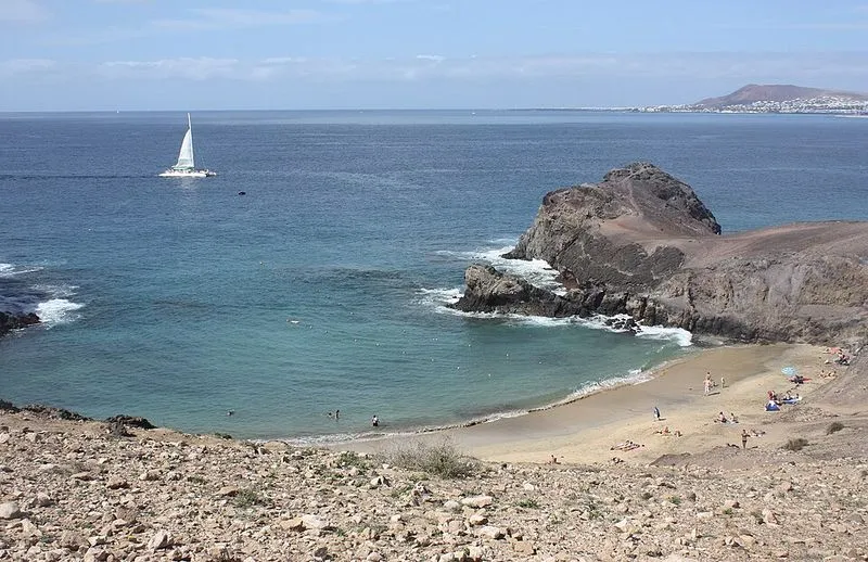 Caleta del Congrio en Yaiza, Las Palmas — foto 7 de 9