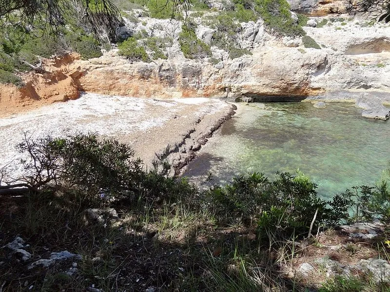 Caló Bota en Manacor, Islas Baleares — foto 6 de 10