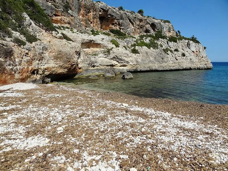 Caló Bota en Manacor, Islas Baleares — foto 7 de 10