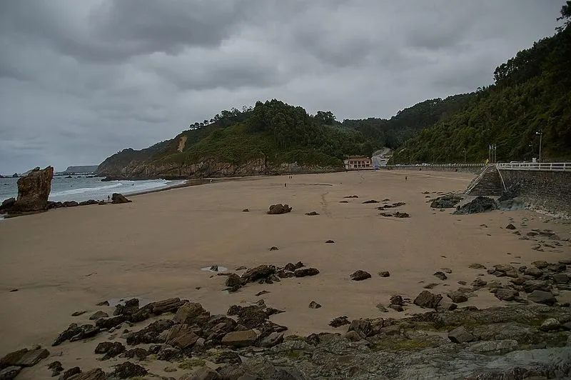 Playa de Campofrío en Muros de Nalón, Asturias — foto 5 de 5